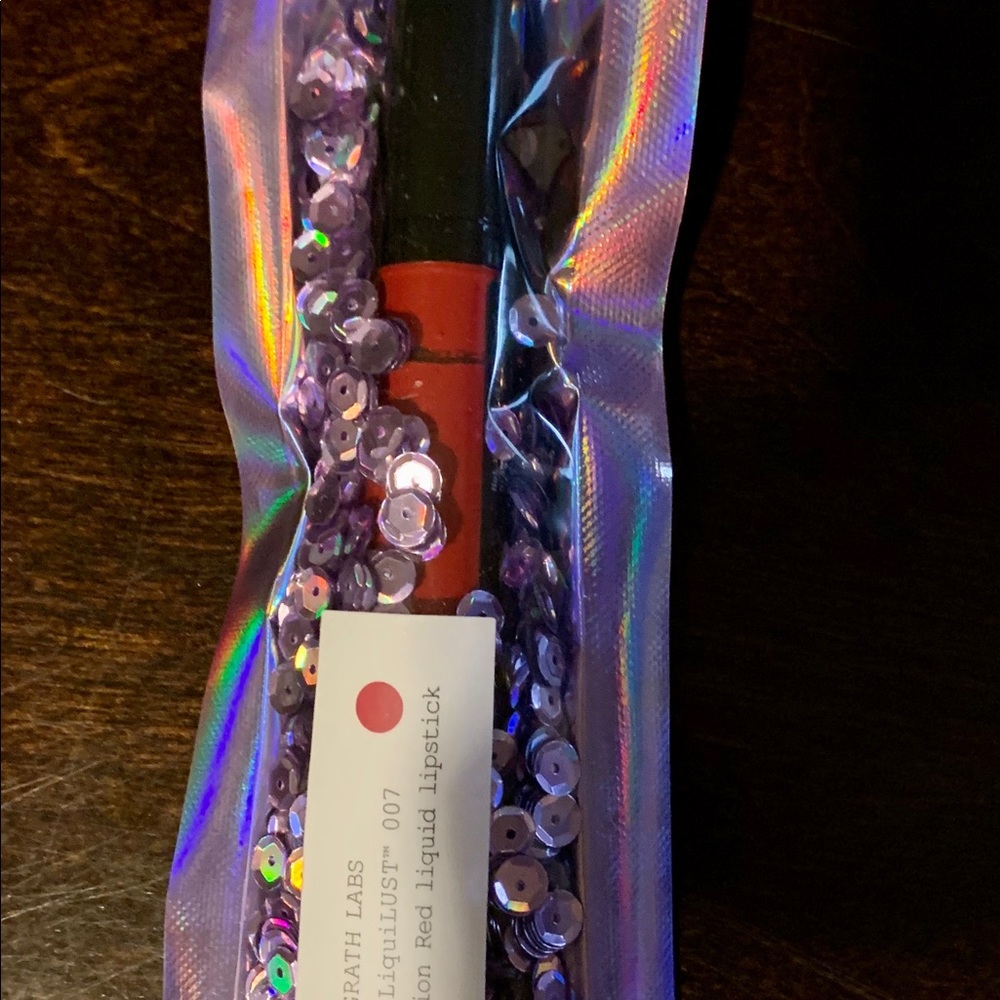 Pat McGRATH Liquilust Liquid Lipstick